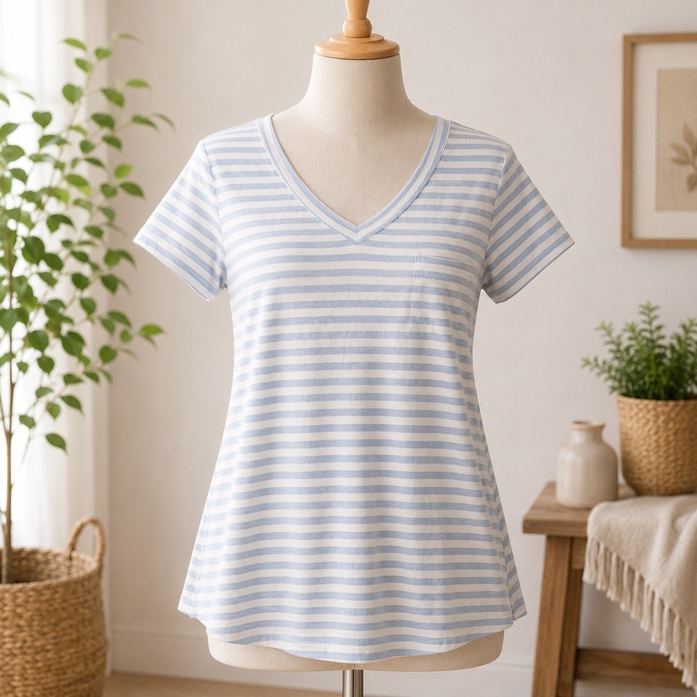NWT Caslon V-Neck T-Shirt Womens XS Blue White Stripedβ Pocket Short Sleeve Tee